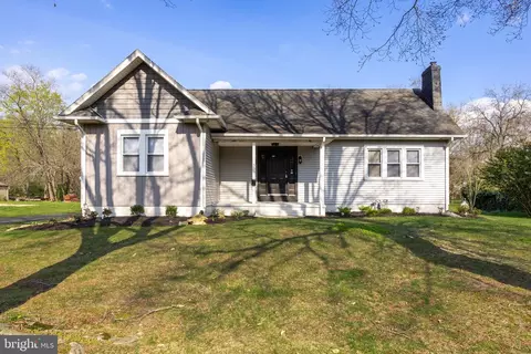339 N Broad St, Clayton, NJ 08312