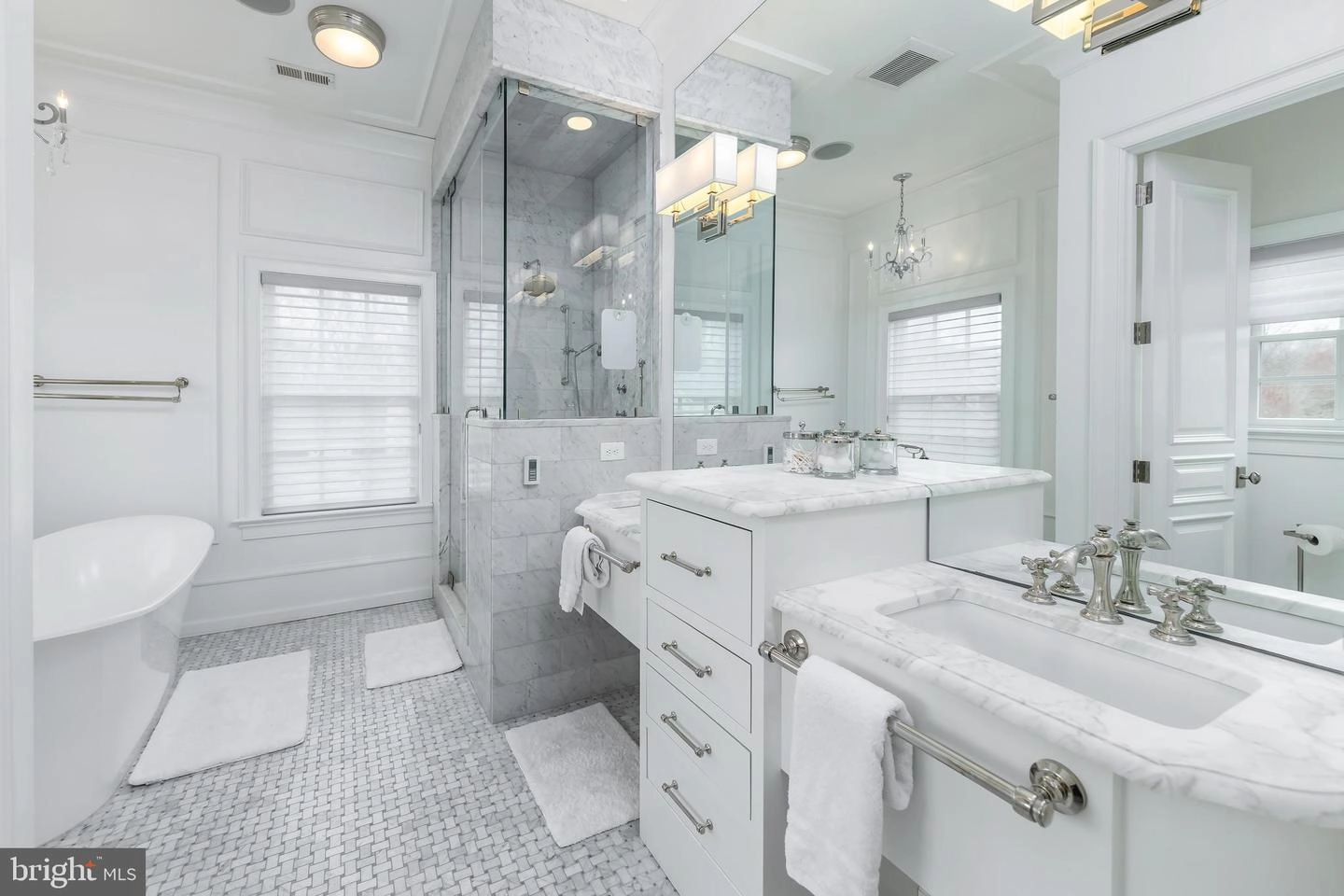 Bath - 503 Legends Ct, Mickleton, NJ 08056 photo 2 of 9