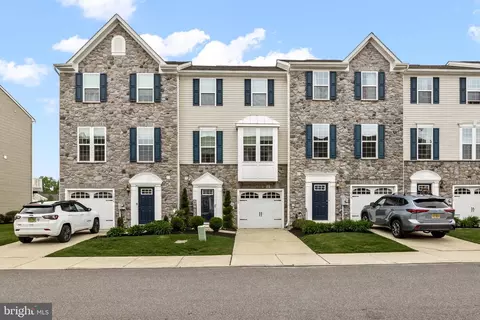 1020 Prime Pl, Sewell, NJ 08080