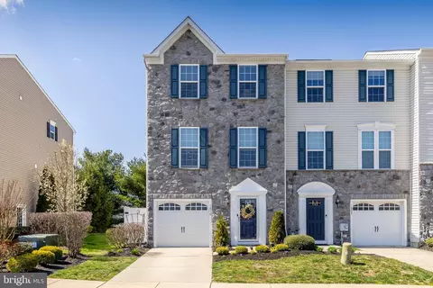 1010 Regency Pl, Sewell, NJ 08080