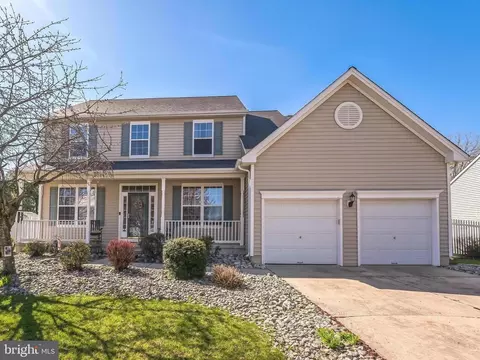 604 Bridlepath Ln, Williamstown, NJ 08094