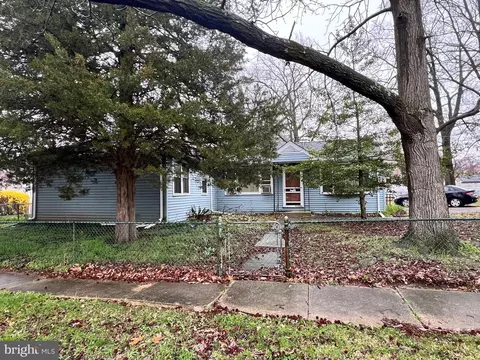 210 Summit, Woodbury, NJ 08096