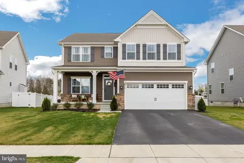60 Weston Dr, Swedesboro, NJ 08085