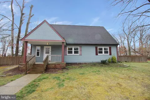 1051 Herbert Blvd, Williamstown, NJ 08094