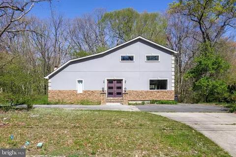 647 1st Ave, Woodbury, NJ 08096