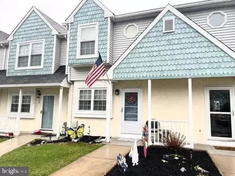1016 Hillsboro Ct, Sewell, NJ 08080
