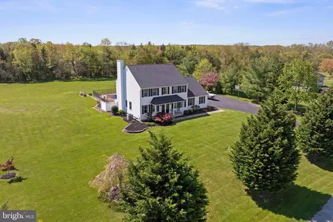 113 Rose Dr, Mullica Hill, NJ 08062