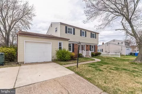 341 Overbrook Ave, Glassboro, NJ 08028