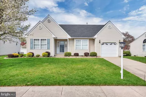 120 Flagstone Way, Sewell, NJ 08080