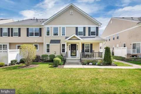 1007 Lexington Mews, Woolwich Township, NJ 08085