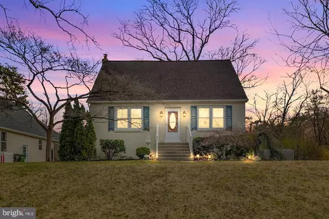 511 N Clinton Ave, Wenonah, NJ 08090