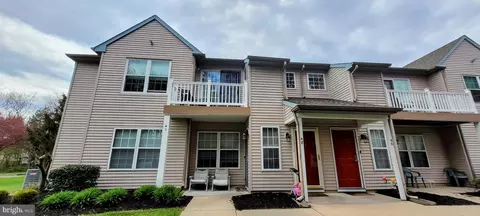 48 Crestmont Dr, Mantua, NJ 08051