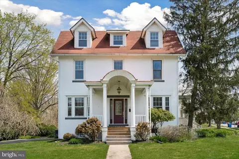 792 Glassboro Rd, Woodbury Heights, NJ 08097