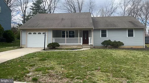 37 Heather Rd, Turnersville, NJ 08012
