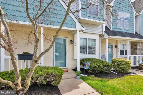 904 Fitch Ct, Sewell, NJ 08080