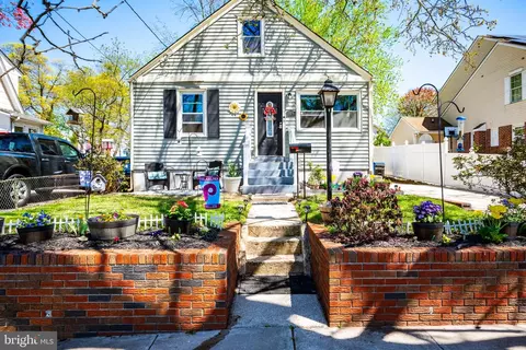 315 Hessian Ave, National Park, NJ 08063