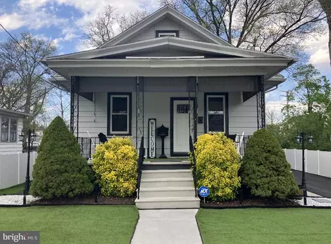 18 Watkins Ave, Woodbury, NJ 08096