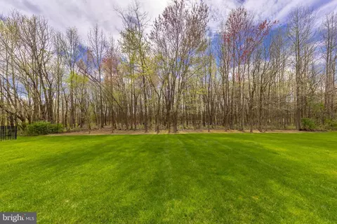 View/Area - 235 Smallwood Dr, Mickleton, NJ 08056 photo 1 of 7