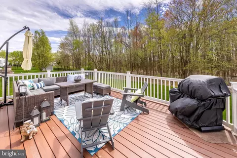 Exterior - 235 Smallwood Dr, Mickleton, NJ 08056 photo 4 of 13
