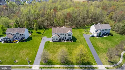 View/Area - 235 Smallwood Dr, Mickleton, NJ 08056 photo 5 of 7