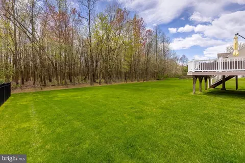 View/Area - 235 Smallwood Dr, Mickleton, NJ 08056 photo 4 of 7