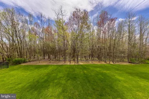 View/Area - 235 Smallwood Dr, Mickleton, NJ 08056 photo 2 of 7