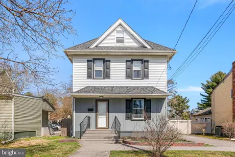 221 Dickinson Rd, Glassboro, NJ 08028