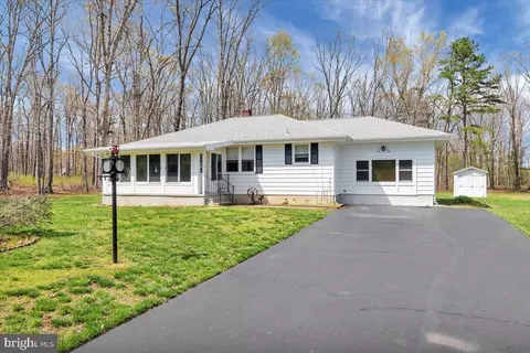 493 Morris Ave, Newfield, NJ 08344
