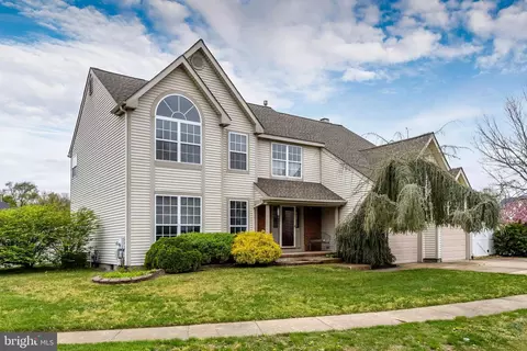 636 Harper Dr, Glassboro, NJ 08028