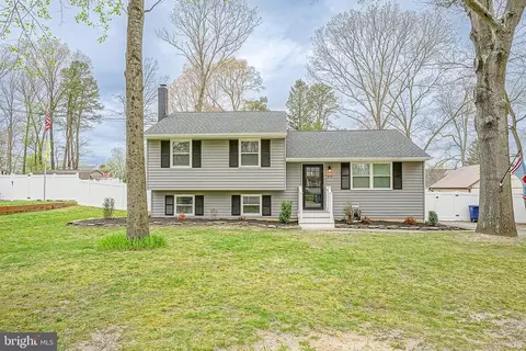 471 Mary Ave, Franklinville, NJ 08322