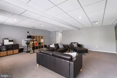 Living - 90 Eagleview Ter, Mount Royal, NJ 08061 photo 5 of 6