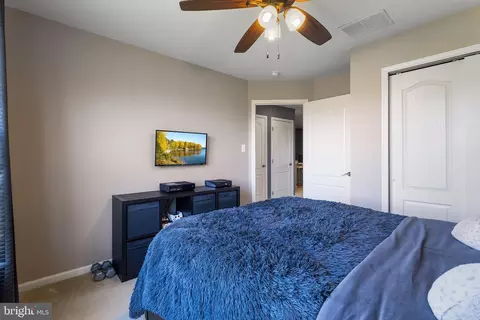 Bedroom - 90 Eagleview Ter, Mount Royal, NJ 08061 photo 6 of 6