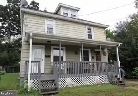 108 W Adams St, Paulsboro, NJ 08066