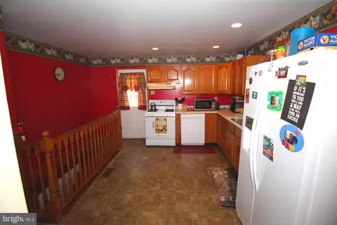 15 Webb Ave, Pitman, NJ 08071 photo 9