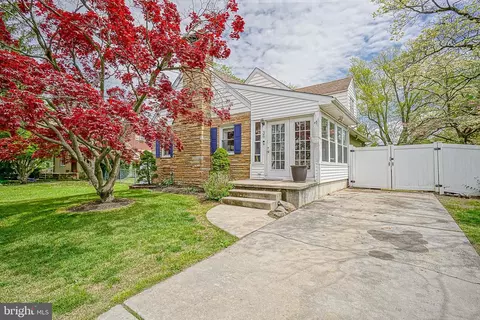 36 Burke Ave, Woodbury, NJ 08096