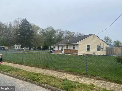 134 S Dennis Dr, Clayton, NJ 08312