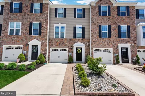1055 Prime Pl, Sewell, NJ 08080