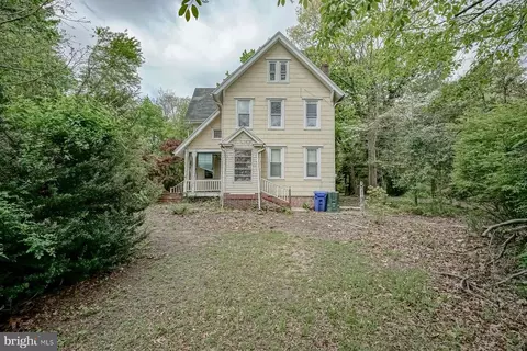 937 N Main St, Glassboro, NJ 08028