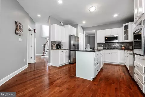 Kitchen - 307 Patsy Ct, West Deptford, NJ 08066 photo 1 of 4