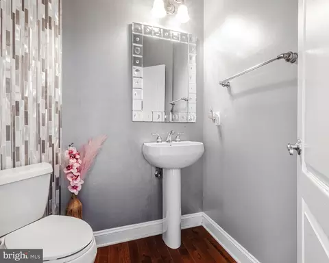 Bath - 307 Patsy Ct, West Deptford, NJ 08066 photo 1 of 4