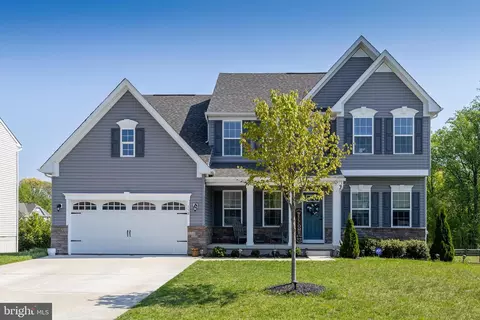 138 E Crossing Dr, Mount Royal, NJ 08061