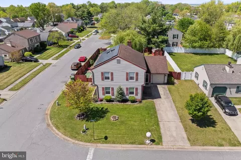 40 Birchwood Pl, Swedesboro, NJ 08085