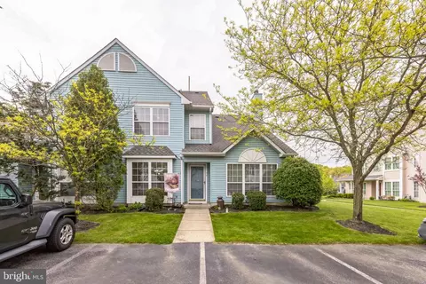 46 Tarragon Ct, Thorofare, NJ 08086