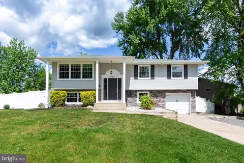 432 Auburn St, Woodbury Heights, NJ 08097