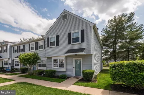 150 Covered Bridge Ct, Sewell, NJ 08080