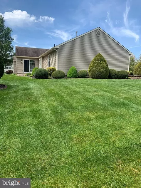 101 Brookhollow Ct, Mickleton, NJ 08056 photo 2