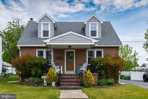 445 Democrat Rd, Gibbstown, NJ 08027