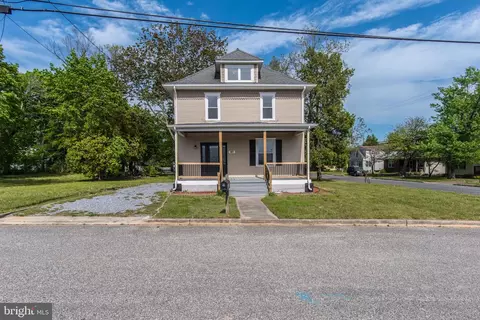 107 Church St, Newfield, NJ 08344