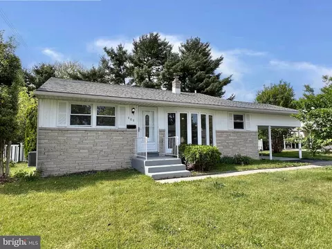 609 Whitman St, Glassboro, NJ 08028