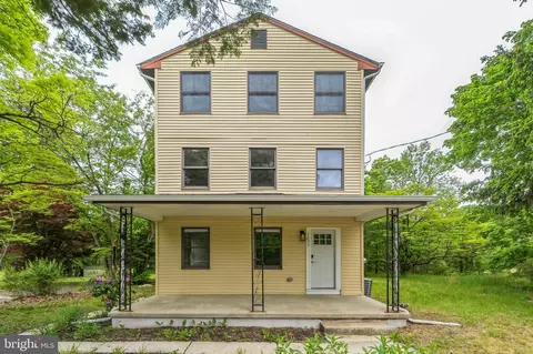 1477 N Main St, Williamstown, NJ 08094
